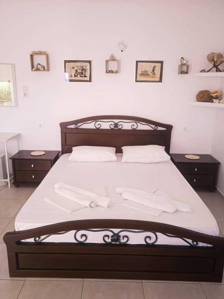 Kalymnos Platy Gialos Mousellis Makis Apartments Panormos  Екстериор снимка