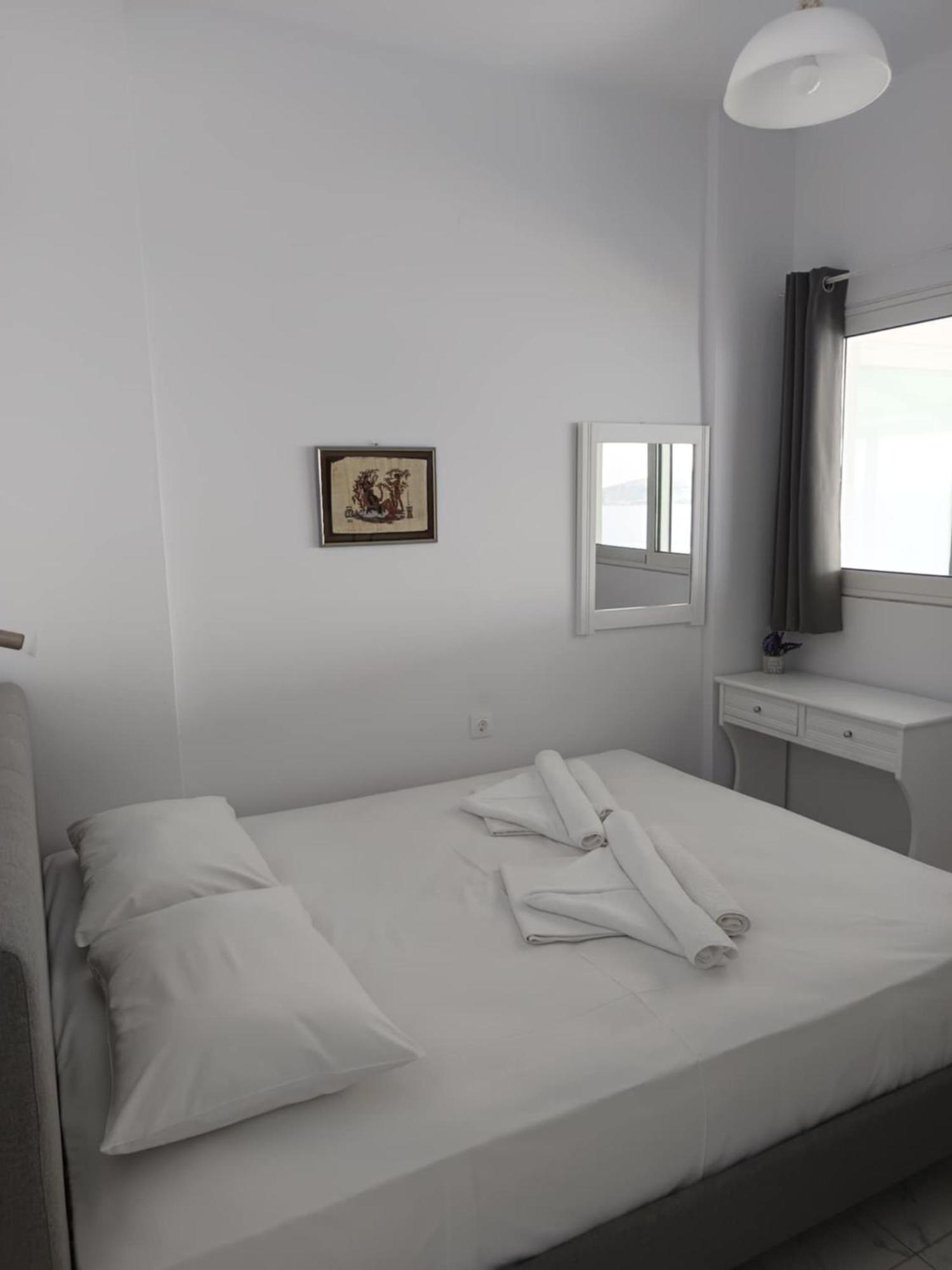 Kalymnos Platy Gialos Mousellis Makis Apartments Panormos  Екстериор снимка